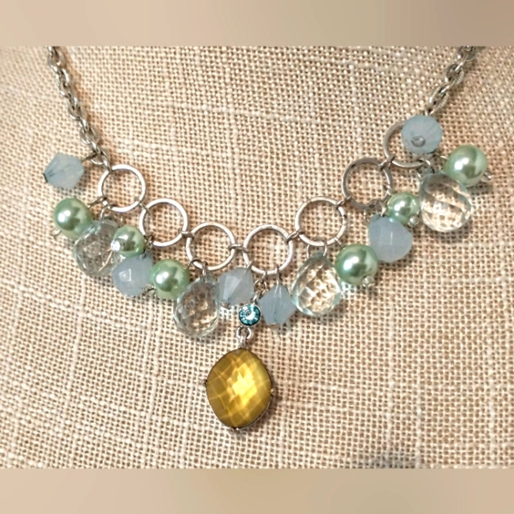 Vintage Art Deco Drop Bead Choker w/ Pendant - UNIQUE! (The only way to go)